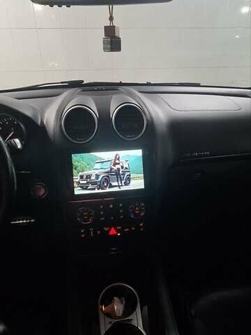 Чорний Мерседес ГЛ-Клас, об'ємом двигуна 5.5 л та пробігом 166 тис. км за 17000 $, фото 34 на Automoto.ua