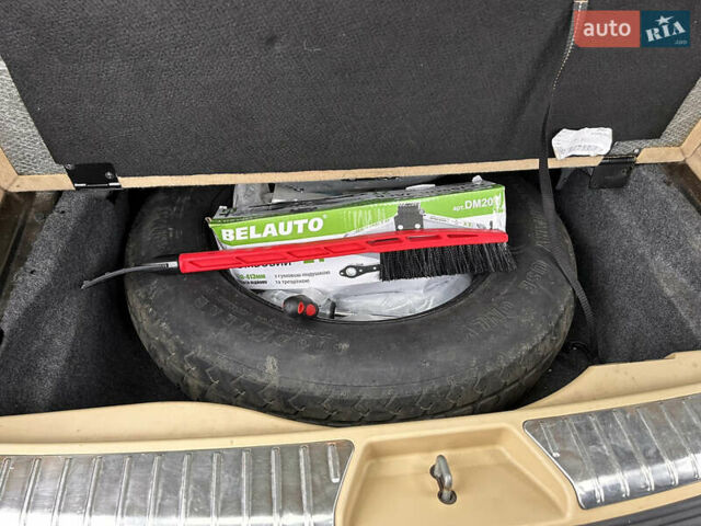 Мерседес ГЛ-Клас 2010 у Сумах на Automoto.ua Чорний Мерседес ГЛ-Клас, об'ємом двигуна 3 л та пробігом 154 тис. км за 14500 $, фото 16 на Automoto.ua