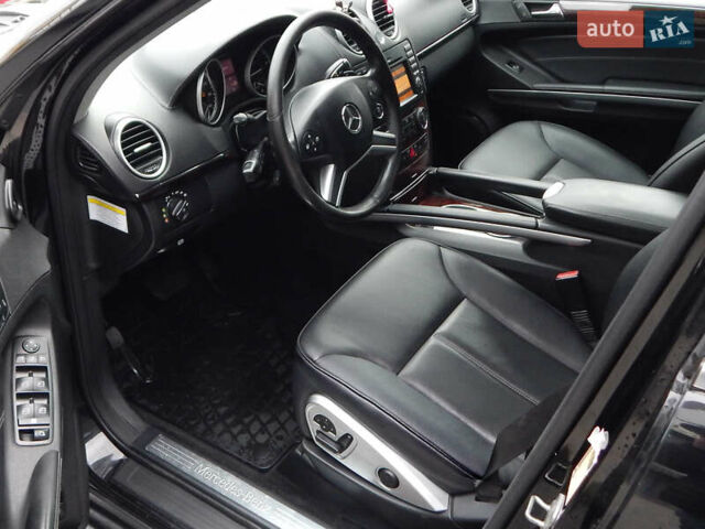 Черный Мерседес ГЛ-класс, объемом двигателя 2.99 л и пробегом 204 тыс. км за 14998 $, фото 16 на Automoto.ua