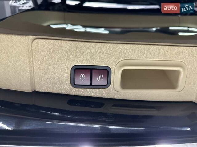 Черный Мерседес ГЛ-класс, объемом двигателя 5.46 л и пробегом 205 тыс. км за 16500 $, фото 26 на Automoto.ua