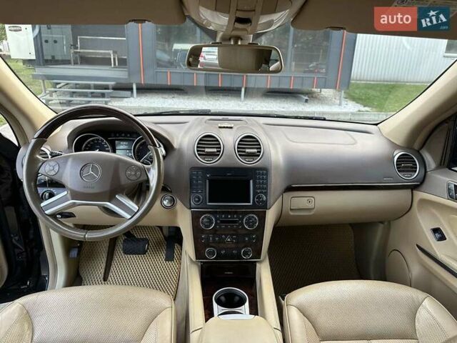 Черный Мерседес ГЛ-класс, объемом двигателя 5.46 л и пробегом 209 тыс. км за 19600 $, фото 7 на Automoto.ua