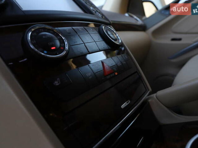 Черный Мерседес ГЛ-класс, объемом двигателя 2.99 л и пробегом 229 тыс. км за 17999 $, фото 82 на Automoto.ua