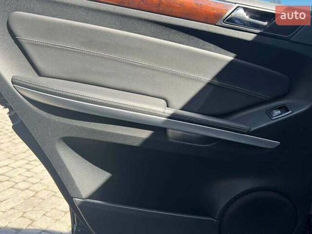 Чорний Мерседес ГЛ-Клас, об'ємом двигуна 2.99 л та пробігом 309 тис. км за 21000 $, фото 15 на Automoto.ua