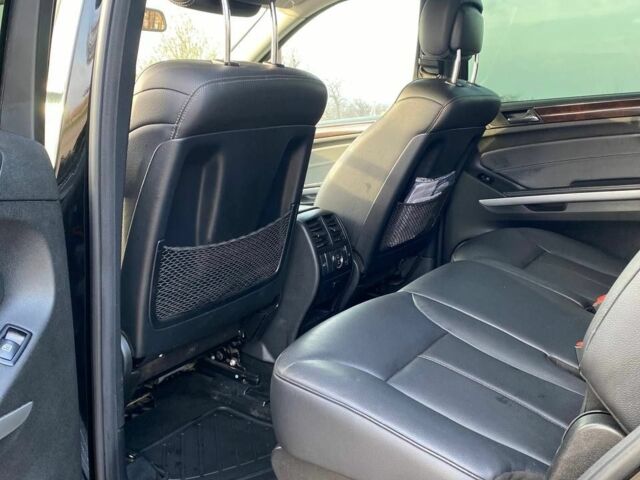 Черный Мерседес ГЛ-класс, объемом двигателя 3 л и пробегом 190 тыс. км за 25000 $, фото 8 на Automoto.ua