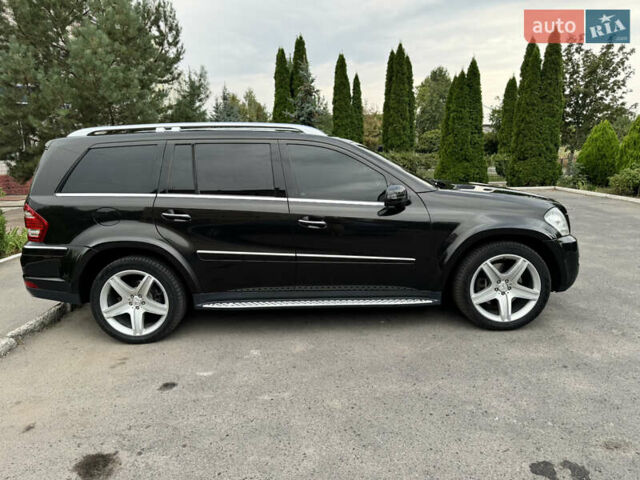 Черный Мерседес ГЛ-класс, объемом двигателя 5.46 л и пробегом 227 тыс. км за 21900 $, фото 7 на Automoto.ua