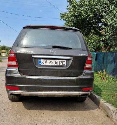 Черный Мерседес ГЛ-класс, объемом двигателя 3 л и пробегом 220 тыс. км за 18500 $, фото 6 на Automoto.ua