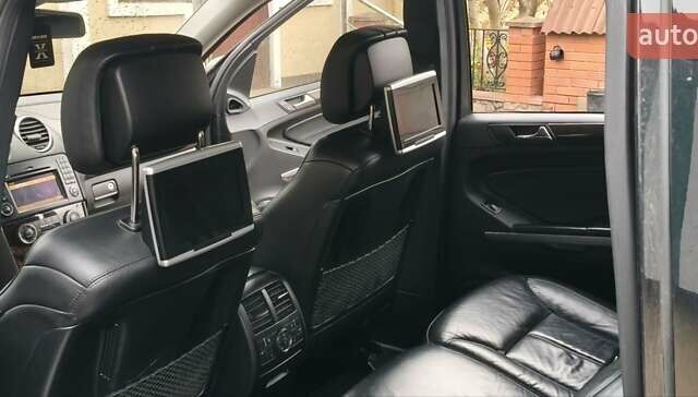 Чорний Мерседес ГЛ-Клас, об'ємом двигуна 5.46 л та пробігом 180 тис. км за 15300 $, фото 28 на Automoto.ua