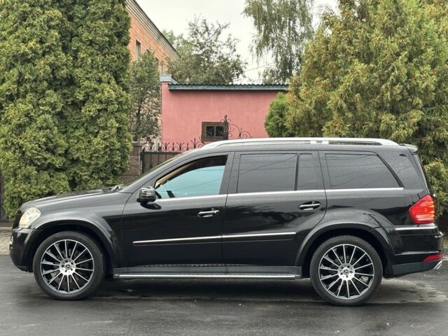Чорний Мерседес ГЛ-Клас, об'ємом двигуна 5.5 л та пробігом 237 тис. км за 13888 $, фото 1 на Automoto.ua