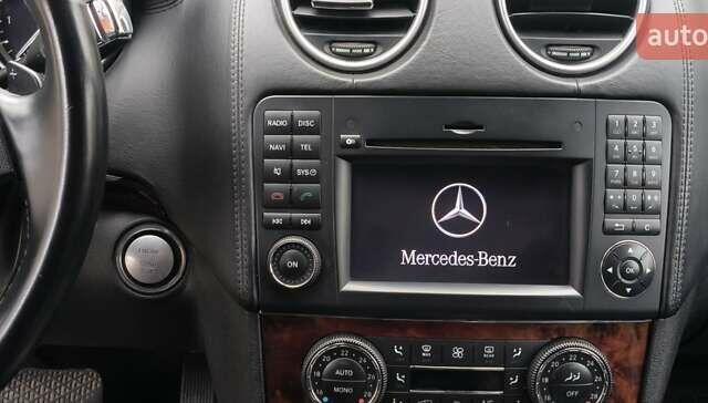 Чорний Мерседес ГЛ-Клас, об'ємом двигуна 5.46 л та пробігом 180 тис. км за 15300 $, фото 14 на Automoto.ua