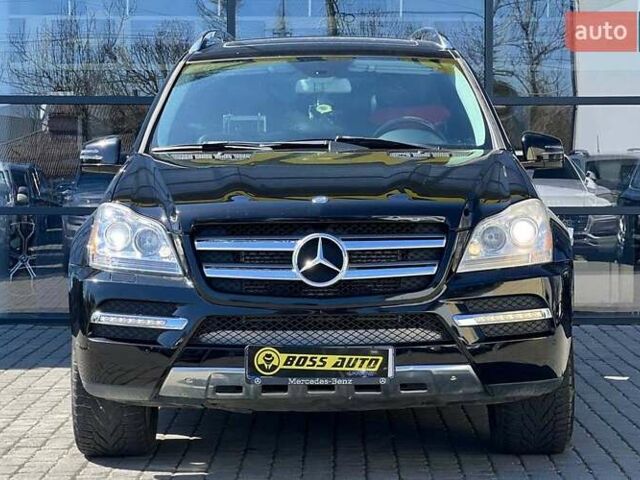 Черный Мерседес ГЛ-класс, объемом двигателя 2.99 л и пробегом 306 тыс. км за 18800 $, фото 1 на Automoto.ua