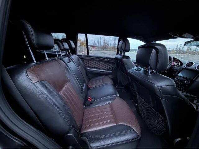 Черный Мерседес ГЛ-класс, объемом двигателя 3 л и пробегом 286 тыс. км за 16500 $, фото 9 на Automoto.ua