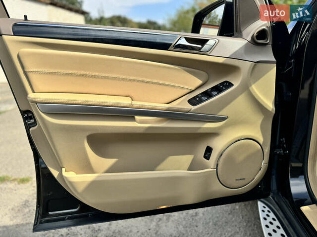 Черный Мерседес ГЛ-класс, объемом двигателя 5.46 л и пробегом 227 тыс. км за 21900 $, фото 42 на Automoto.ua