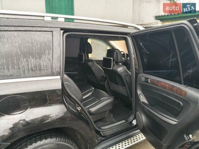 Чорний Мерседес ГЛ-Клас, об'ємом двигуна 5.46 л та пробігом 180 тис. км за 15300 $, фото 17 на Automoto.ua