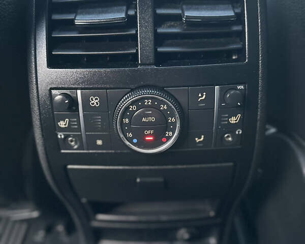 Чорний Мерседес ГЛ-Клас, об'ємом двигуна 2.99 л та пробігом 205 тис. км за 21999 $, фото 142 на Automoto.ua