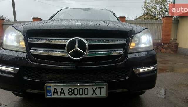Чорний Мерседес ГЛ-Клас, об'ємом двигуна 5.46 л та пробігом 180 тис. км за 15300 $, фото 1 на Automoto.ua