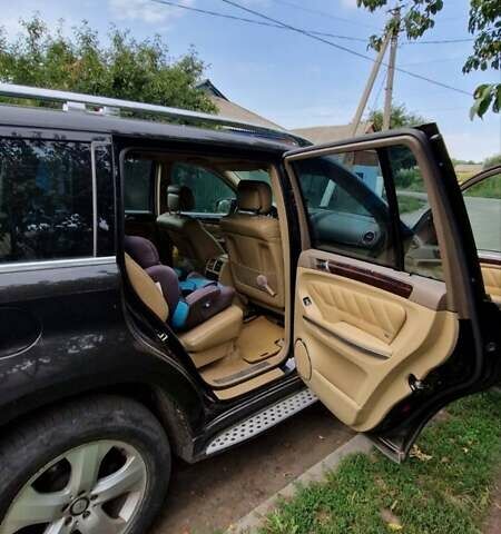 Черный Мерседес ГЛ-класс, объемом двигателя 3 л и пробегом 220 тыс. км за 18500 $, фото 8 на Automoto.ua