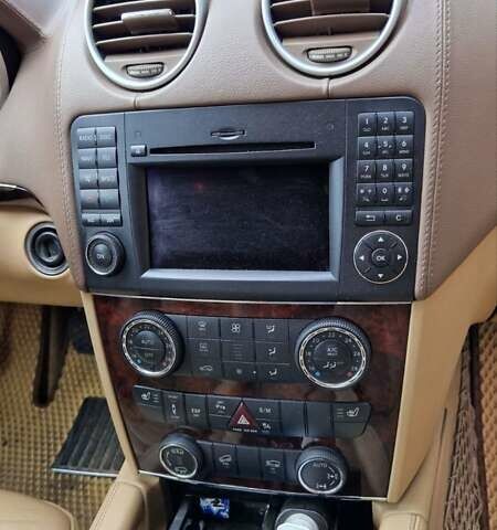 Черный Мерседес ГЛ-класс, объемом двигателя 3 л и пробегом 220 тыс. км за 18500 $, фото 14 на Automoto.ua