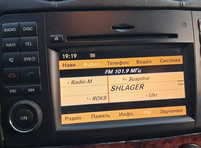 Мерседес ГЛ-Клас 2011 у Броварах на Automoto.ua Чорний Мерседес ГЛ-Клас, об'ємом двигуна 3 л та пробігом 365 тис. км за 18200 $, фото 12 на Automoto.ua