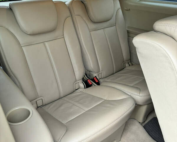 Черный Мерседес ГЛ-класс, объемом двигателя 5.46 л и пробегом 227 тыс. км за 21900 $, фото 19 на Automoto.ua