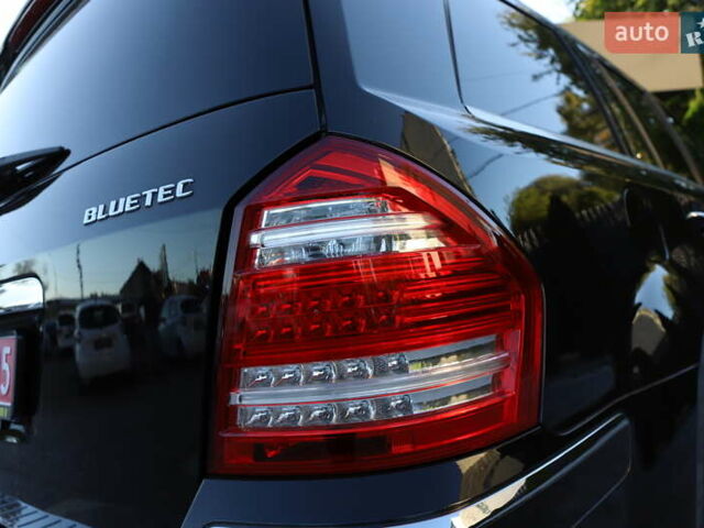 Черный Мерседес ГЛ-класс, объемом двигателя 2.99 л и пробегом 229 тыс. км за 17999 $, фото 58 на Automoto.ua