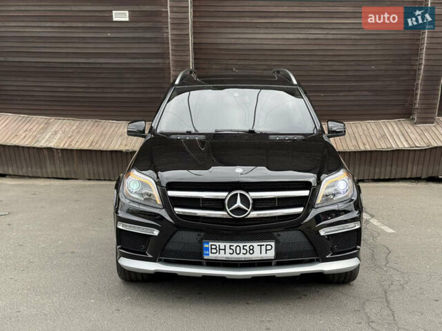 Черный Мерседес ГЛ-класс, объемом двигателя 2.99 л и пробегом 199 тыс. км за 24300 $, фото 6 на Automoto.ua