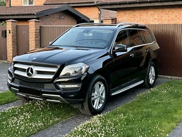 Чорний Мерседес ГЛ-Клас, об'ємом двигуна 5 л та пробігом 157 тис. км за 20999 $, фото 4 на Automoto.ua