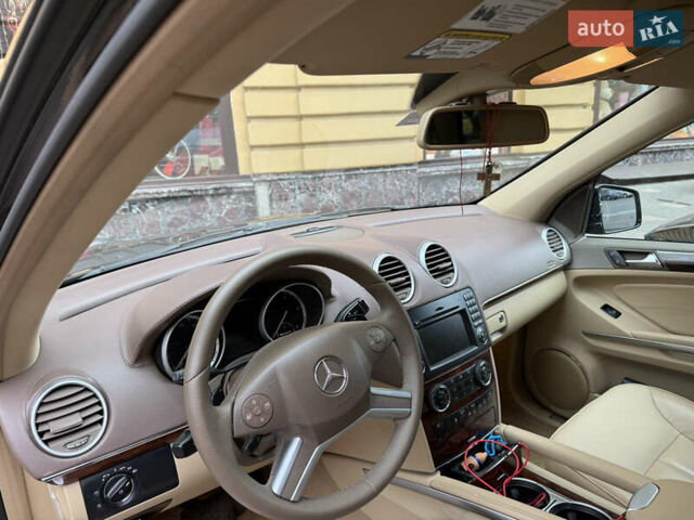 Черный Мерседес ГЛ-класс, объемом двигателя 3 л и пробегом 219 тыс. км за 15000 $, фото 7 на Automoto.ua