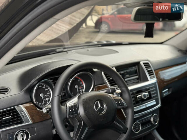Черный Мерседес ГЛ-класс, объемом двигателя 2.99 л и пробегом 199 тыс. км за 24300 $, фото 29 на Automoto.ua