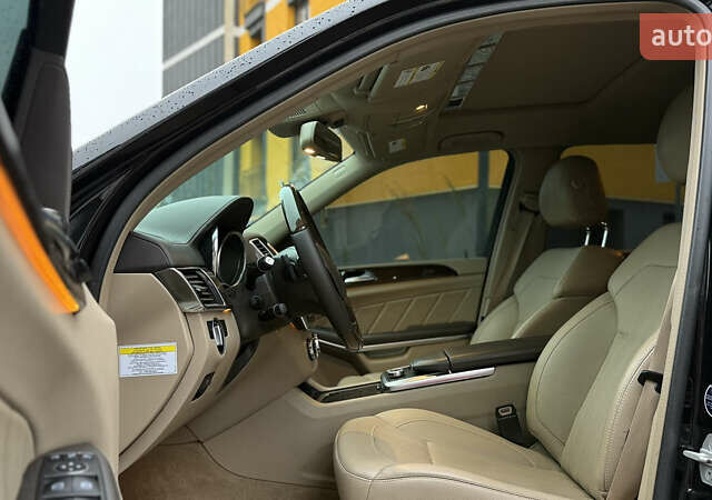 Черный Мерседес ГЛ-класс, объемом двигателя 3 л и пробегом 255 тыс. км за 22950 $, фото 36 на Automoto.ua