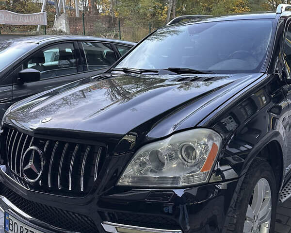 Черный Мерседес ГЛ-класс, объемом двигателя 2.99 л и пробегом 230 тыс. км за 20800 $, фото 2 на Automoto.ua