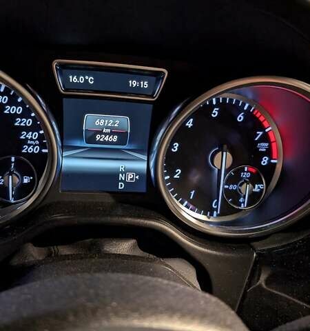 Черный Мерседес ГЛ-класс, объемом двигателя 4.66 л и пробегом 92 тыс. км за 30000 $, фото 4 на Automoto.ua