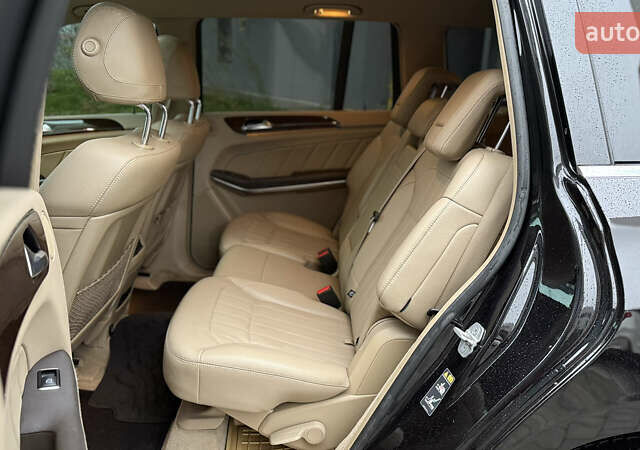 Черный Мерседес ГЛ-класс, объемом двигателя 3 л и пробегом 255 тыс. км за 22950 $, фото 40 на Automoto.ua