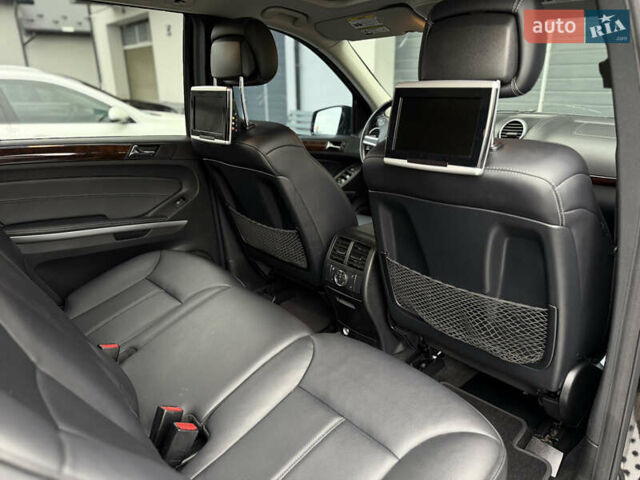 Чорний Мерседес ГЛ-Клас, об'ємом двигуна 2.99 л та пробігом 250 тис. км за 20500 $, фото 77 на Automoto.ua