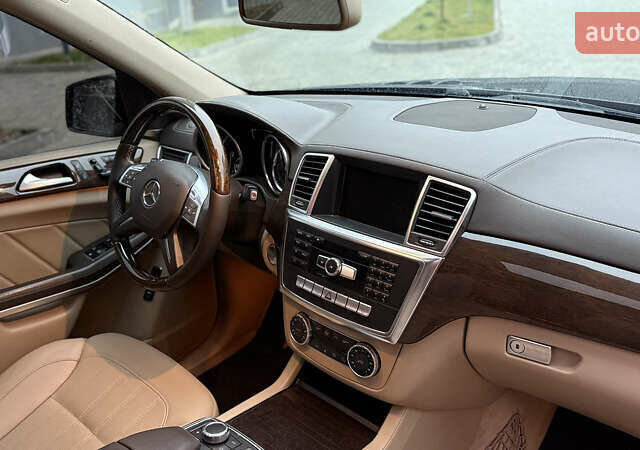 Черный Мерседес ГЛ-класс, объемом двигателя 3 л и пробегом 255 тыс. км за 22950 $, фото 49 на Automoto.ua