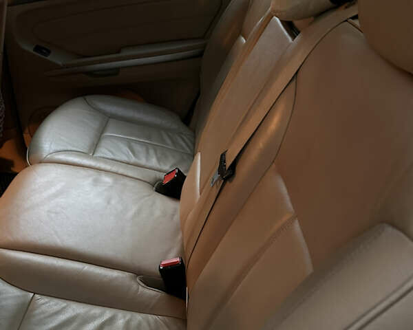 Черный Мерседес ГЛ-класс, объемом двигателя 2.99 л и пробегом 230 тыс. км за 20800 $, фото 14 на Automoto.ua