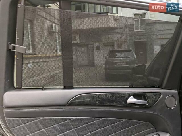 Черный Мерседес ГЛ-класс, объемом двигателя 4.66 л и пробегом 92 тыс. км за 30000 $, фото 10 на Automoto.ua