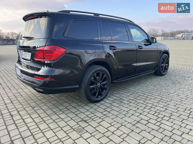 Чорний Мерседес ГЛ-Клас, об'ємом двигуна 4.66 л та пробігом 300 тис. км за 22000 $, фото 8 на Automoto.ua