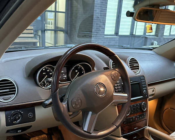 Черный Мерседес ГЛ-класс, объемом двигателя 2.99 л и пробегом 230 тыс. км за 20800 $, фото 11 на Automoto.ua