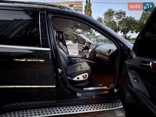Чорний Мерседес ГЛ-Клас, об'ємом двигуна 2.99 л та пробігом 231 тис. км за 17999 $, фото 54 на Automoto.ua
