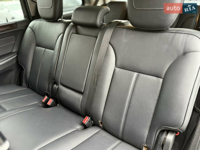 Чорний Мерседес ГЛ-Клас, об'ємом двигуна 2.99 л та пробігом 250 тис. км за 20500 $, фото 86 на Automoto.ua