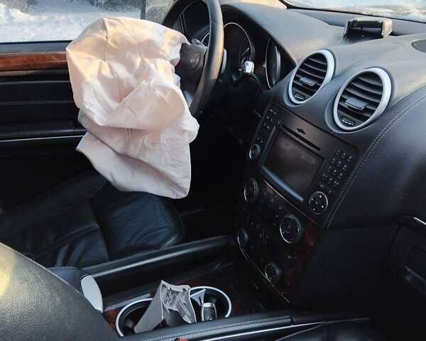 Чорний Мерседес ГЛ-Клас, об'ємом двигуна 2.99 л та пробігом 250 тис. км за 9300 $, фото 5 на Automoto.ua