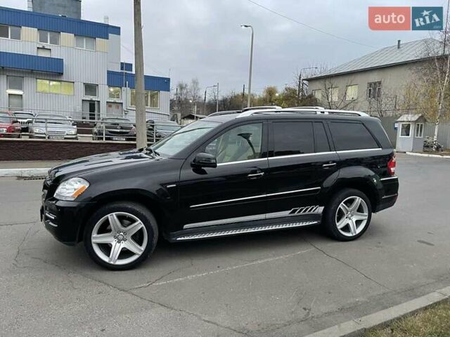 Черный Мерседес ГЛ-класс, объемом двигателя 2.99 л и пробегом 182 тыс. км за 21000 $, фото 29 на Automoto.ua