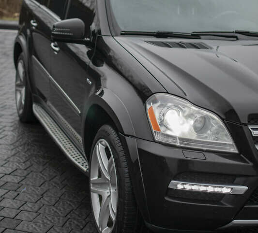 Чорний Мерседес ГЛ-Клас, об'ємом двигуна 2.99 л та пробігом 331 тис. км за 16350 $, фото 16 на Automoto.ua