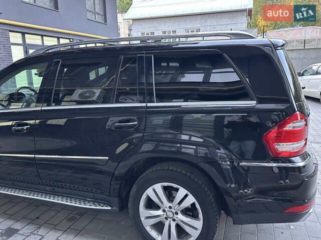 Черный Мерседес ГЛ-класс, объемом двигателя 2.99 л и пробегом 230 тыс. км за 20800 $, фото 5 на Automoto.ua