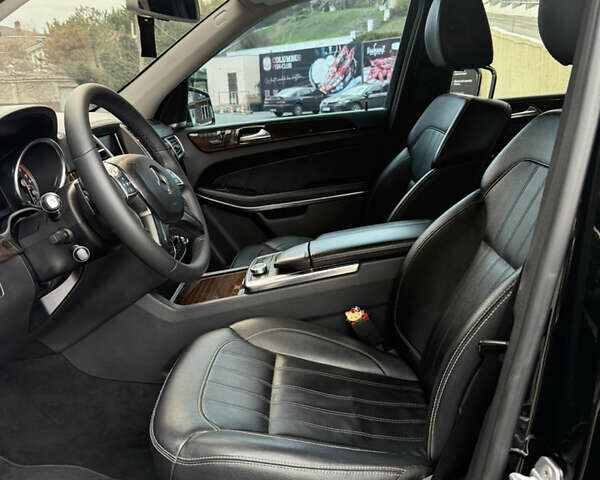 Черный Мерседес ГЛ-класс, объемом двигателя 2.99 л и пробегом 199 тыс. км за 24300 $, фото 39 на Automoto.ua