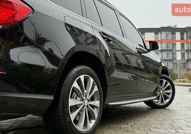 Черный Мерседес ГЛ-класс, объемом двигателя 3 л и пробегом 255 тыс. км за 22950 $, фото 18 на Automoto.ua