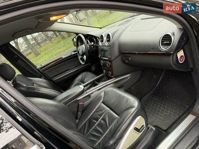 Чорний Мерседес ГЛ-Клас, об'ємом двигуна 2.99 л та пробігом 250 тис. км за 18300 $, фото 21 на Automoto.ua