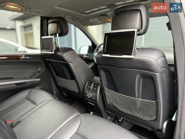 Чорний Мерседес ГЛ-Клас, об'ємом двигуна 2.99 л та пробігом 250 тис. км за 20500 $, фото 81 на Automoto.ua