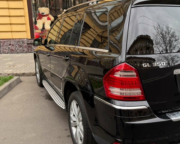 Черный Мерседес ГЛ-класс, объемом двигателя 3 л и пробегом 219 тыс. км за 15000 $, фото 11 на Automoto.ua