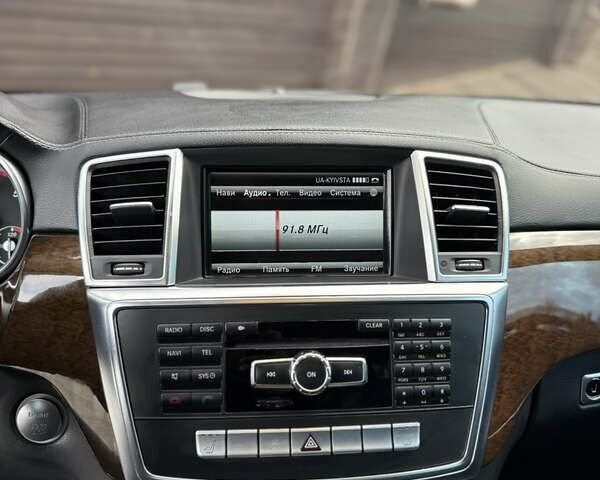 Черный Мерседес ГЛ-класс, объемом двигателя 2.99 л и пробегом 199 тыс. км за 24300 $, фото 38 на Automoto.ua